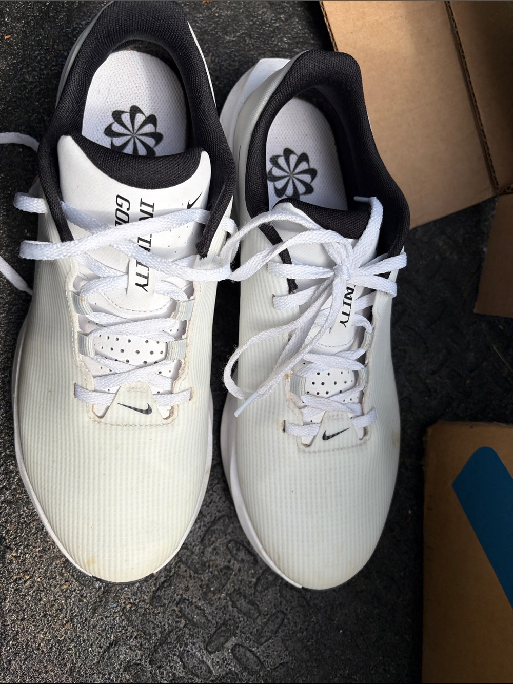Nike White and Black Men's Training Sneakers